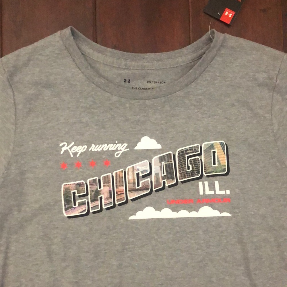 NWT Under Armour Keep Running Chicago IL Gray T-Shirt Women’s XS Activewear